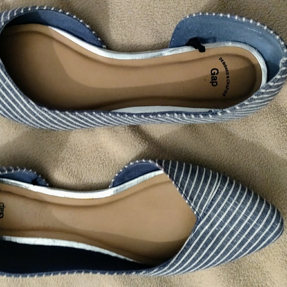 GAP White/Blue Pointed Toe Flats Size7 - Picture 3 of 4